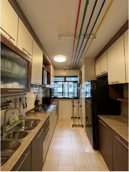 Common Room (HDB) for Rent in  460 Clementi Avenue 3 - Image 9